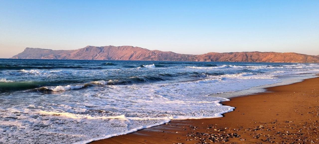 Sunny Bay