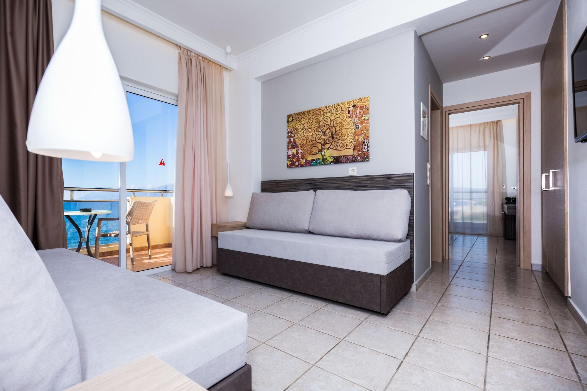 Sunny Bay Hotel 3*