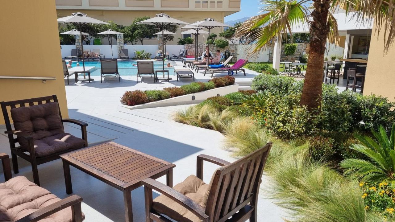 Sunny Bay Hotel